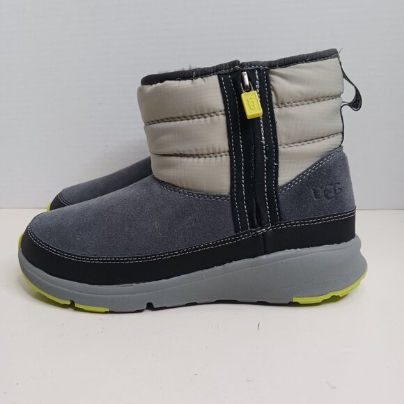 UGG Truckee Big Boy Winter Boot size 4 - Picture 1 of 9